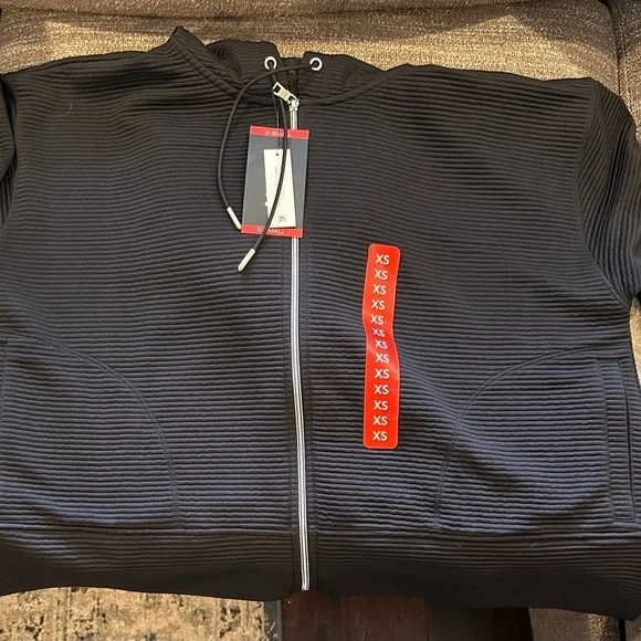 DKNY Ribbed Black Hoodie with Zipper – NWT (Size XS, Runs Large) - Picture 5 of 6